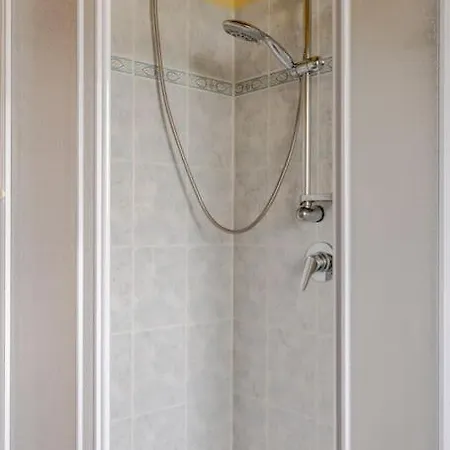 Elegance Ancient Rovere Sirmione